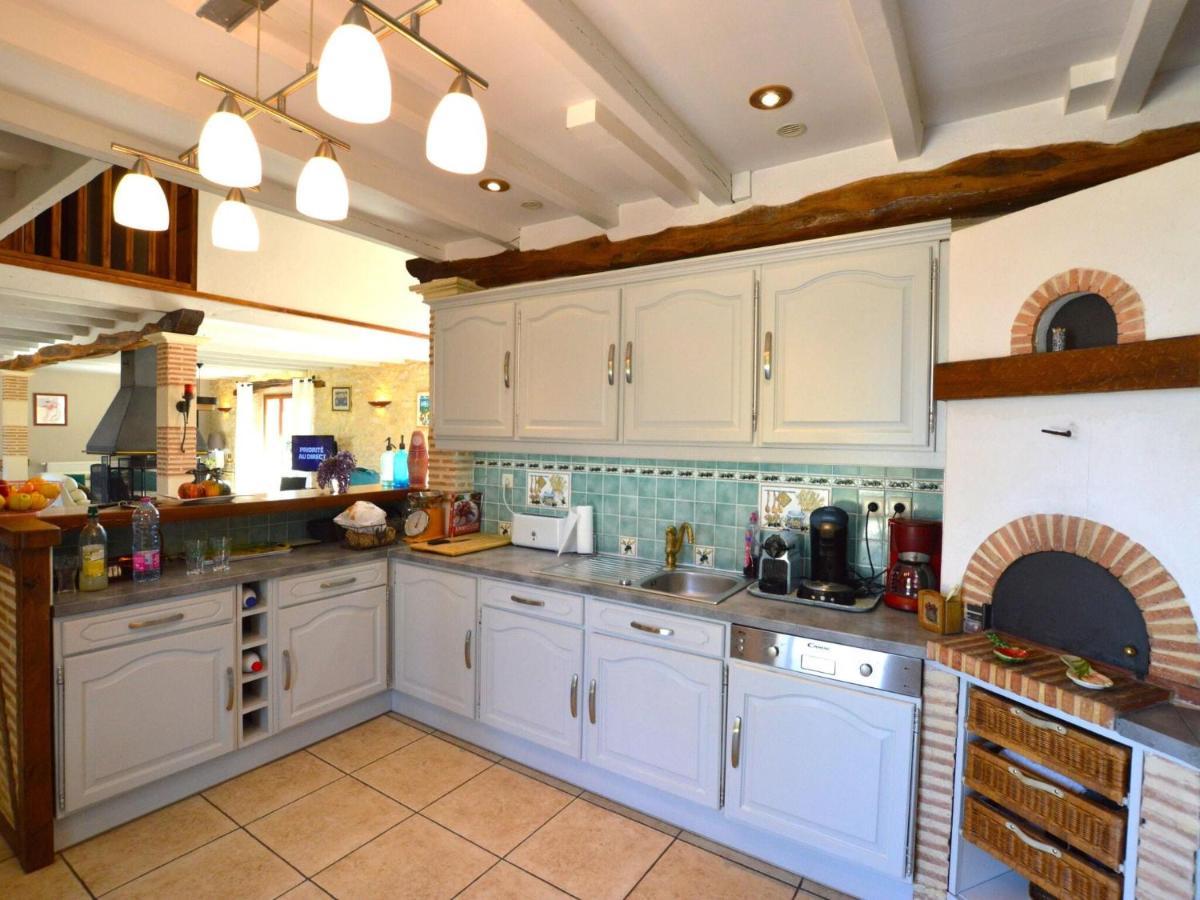 Charming Holiday Home With Pool Lavercantière Extérieur photo